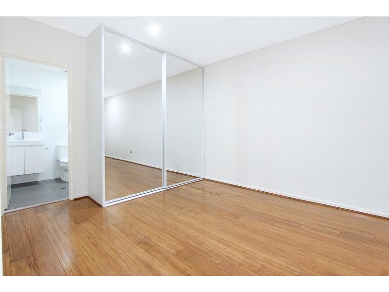 15/232 Targo Road, Toongabbie NSW 2146